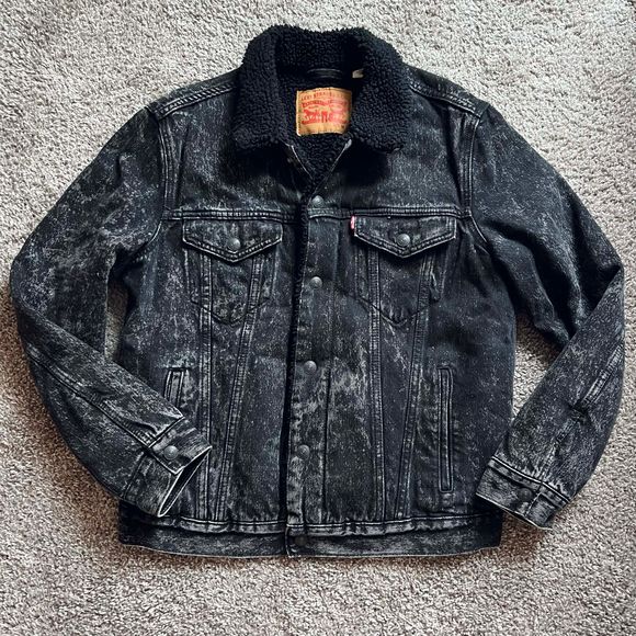 Levi's Other - Levi’s Black Denim Acid Wash Sherpa Lined Snap Button Trucker Jacket Mens Medium